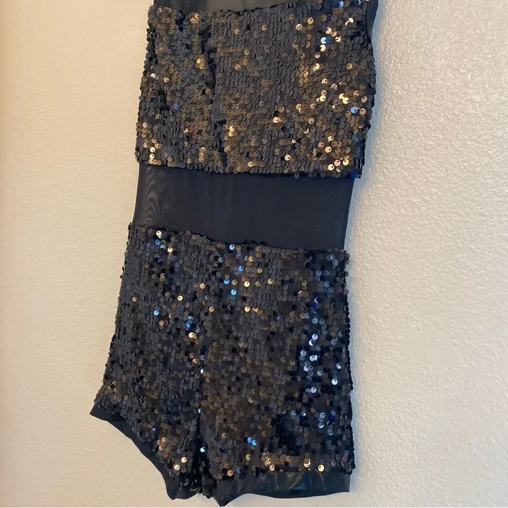 Weissman sequin crop